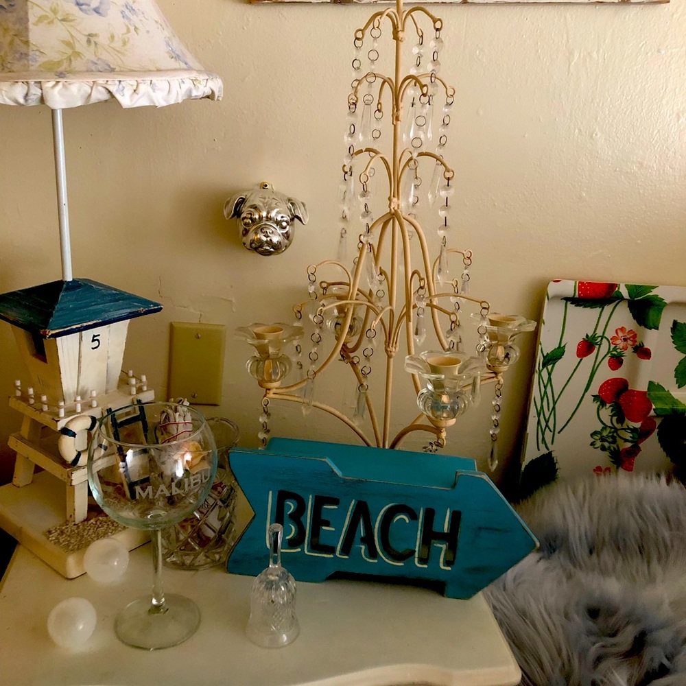 Meet your Posher, Malibu Shop